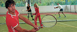 Tennis, Badminton oder Volleyball bei jedem Wetter